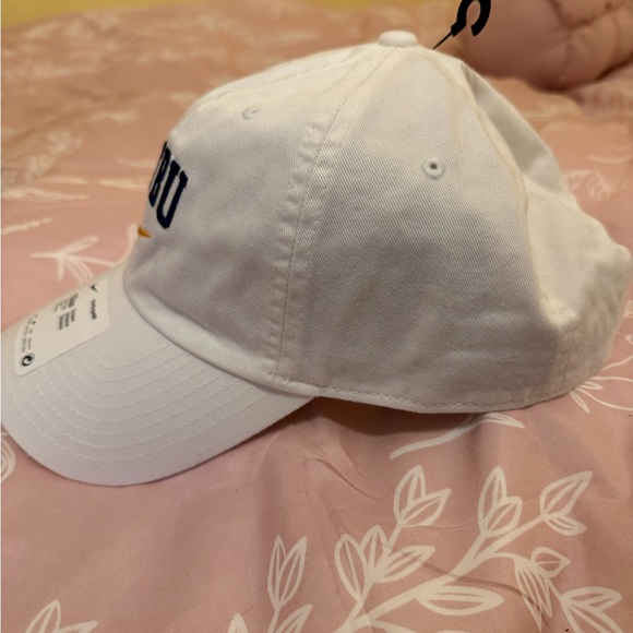 Nike White Cap with Gold Swoosh. Eastern Texas Baptist University. ETBU - Picture 12 of 15